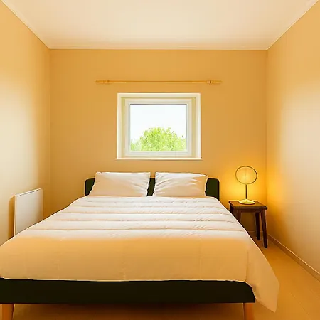 Cocon Neuf Entre Et Campagne 4pers Parking Prive דירה