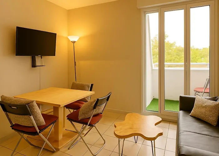 Cocon Neuf Entre Et Campagne 4pers Parking Prive Apartament *