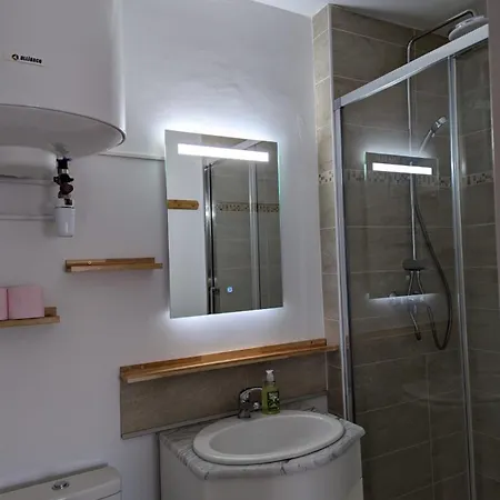 Cocon Neuf Entre Mer Et Campagne 4Pers Parking Prive Apartment